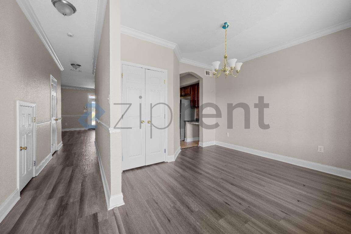 Townhouse for rent at 1418 Windsor St, La Place, LA 70068