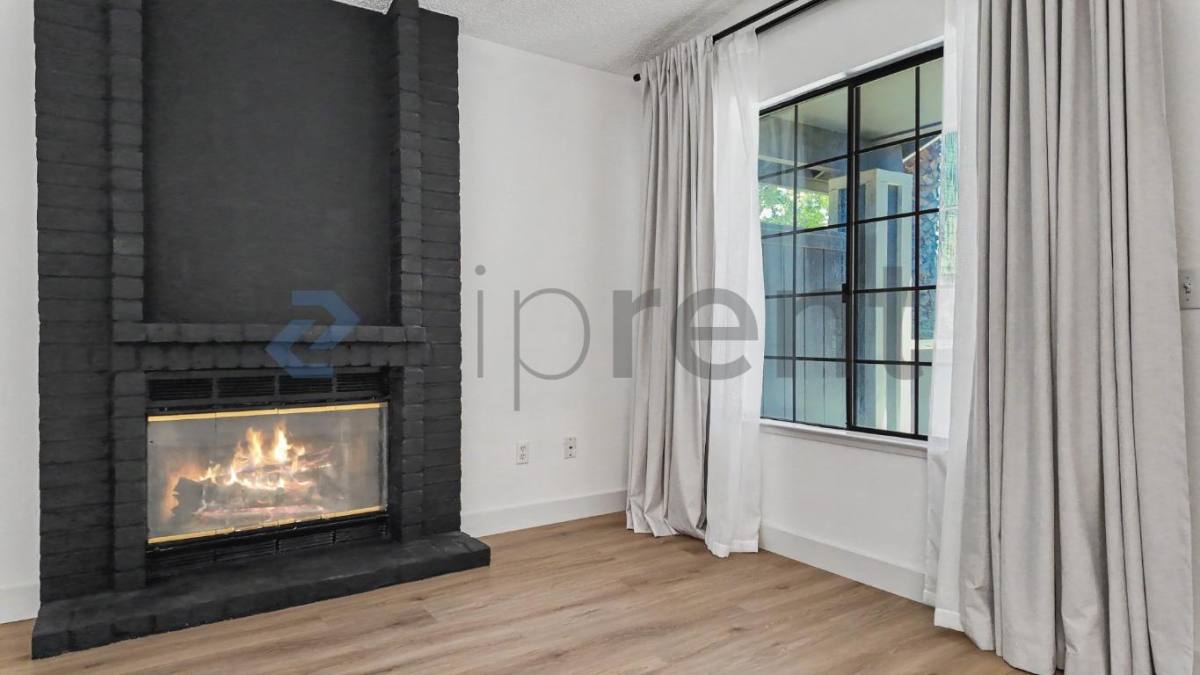 House for rent at 691 Cutting Way, Sacramento, CA 95831