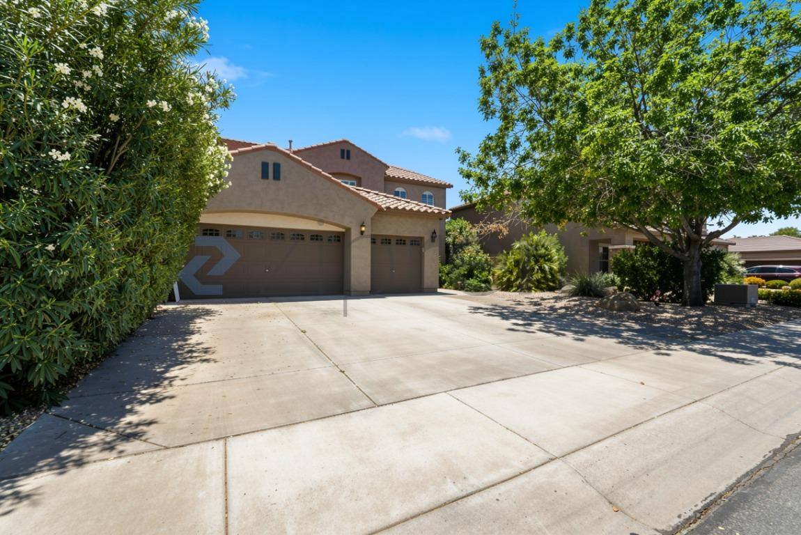 House for rent at 26001 W Tonopah Dr, Buckeye, AZ 85396