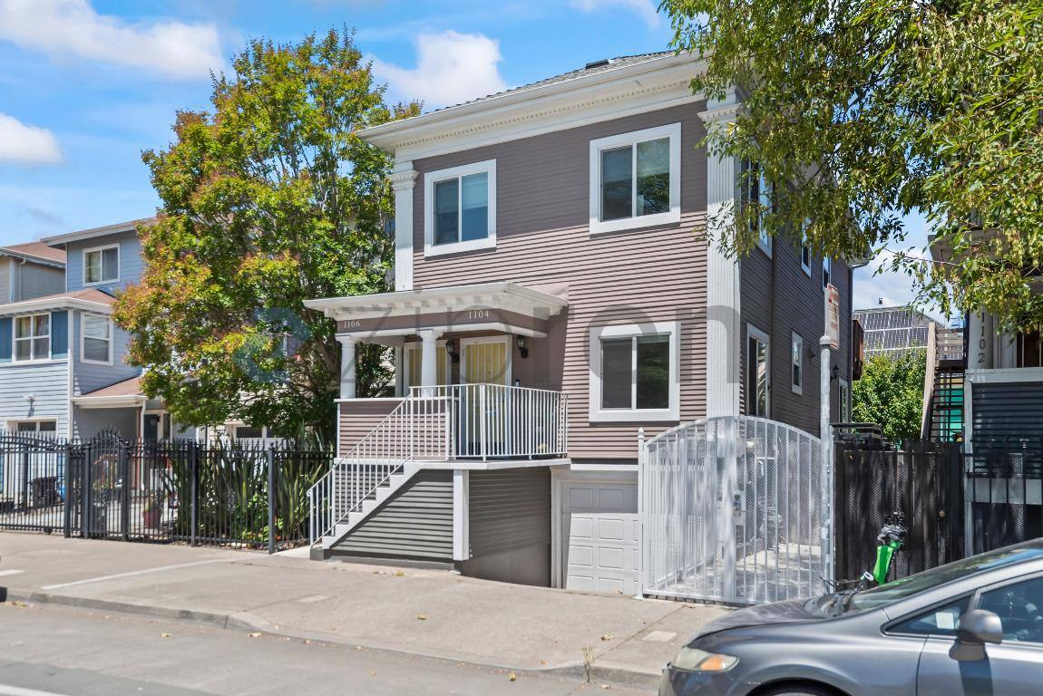 House for rent at 1104 14th St, Oakland, CA 94607