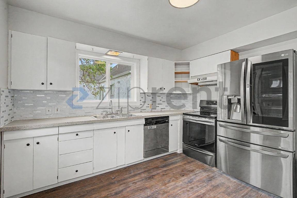 House for rent at 1315 N Russet St, Portland, OR 97217