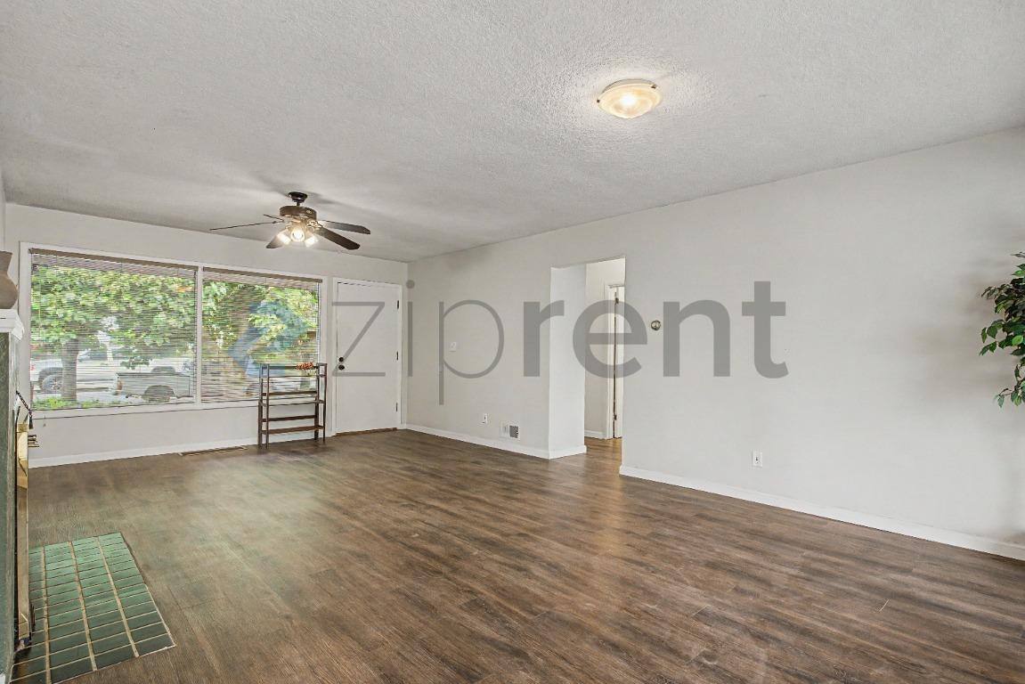 House for rent at 1315 N Russet St, Portland, OR 97217