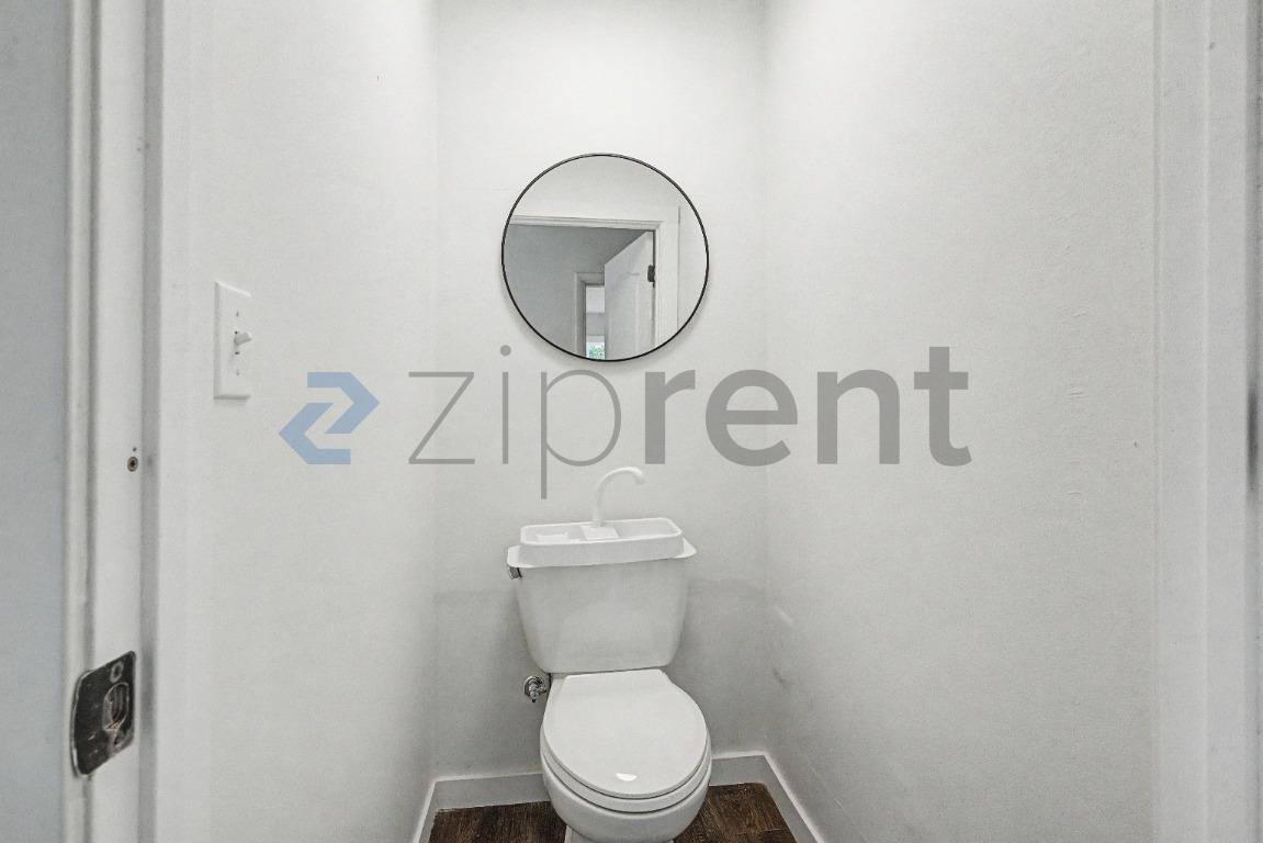 House for rent at 1315 N Russet St, Portland, OR 97217