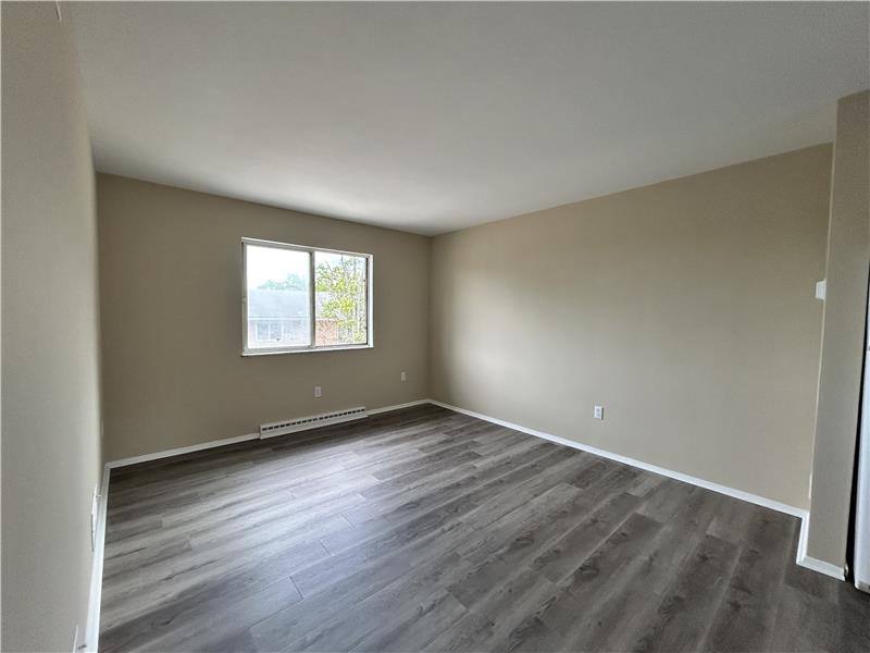 Apartment for rent at 108 Cunningham Lane #D5, Steubenville, OH 43952