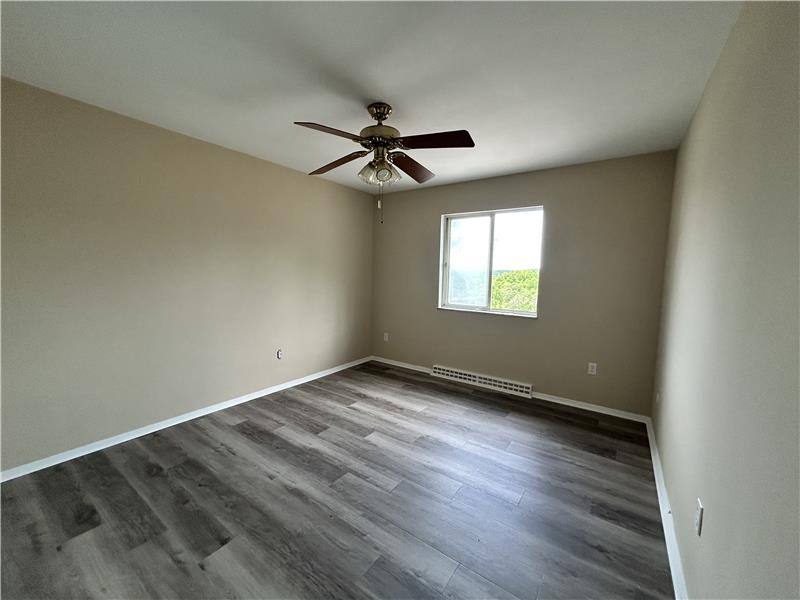 Apartment for rent at 108 Cunningham Lane #D5, Steubenville, OH 43952