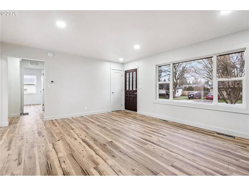 Apartment for rent at 108 SE 91st Ave, Vancouver, WA 98664