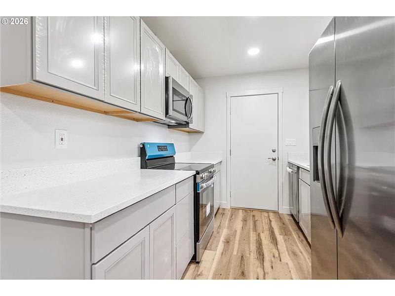 Apartment for rent at 108 SE 91st Ave, Vancouver, WA 98664