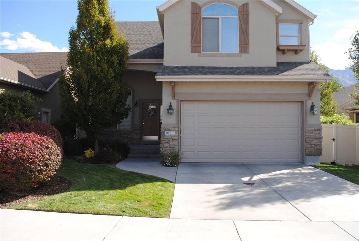 House for rent at 9735 S Bluffside Dr, Sandy, UT 84092