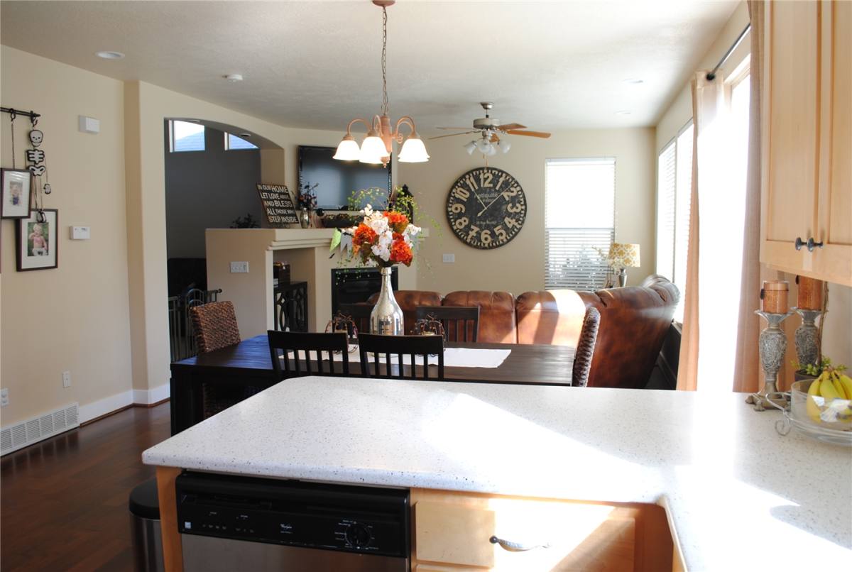House for rent at 9735 S Bluffside Dr, Sandy, UT 84092