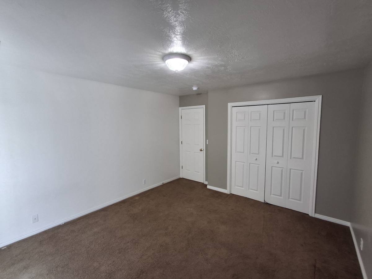 Apartment for rent at 1988 E Cotton Blossom Lane, Salt Lake City, UT 84117