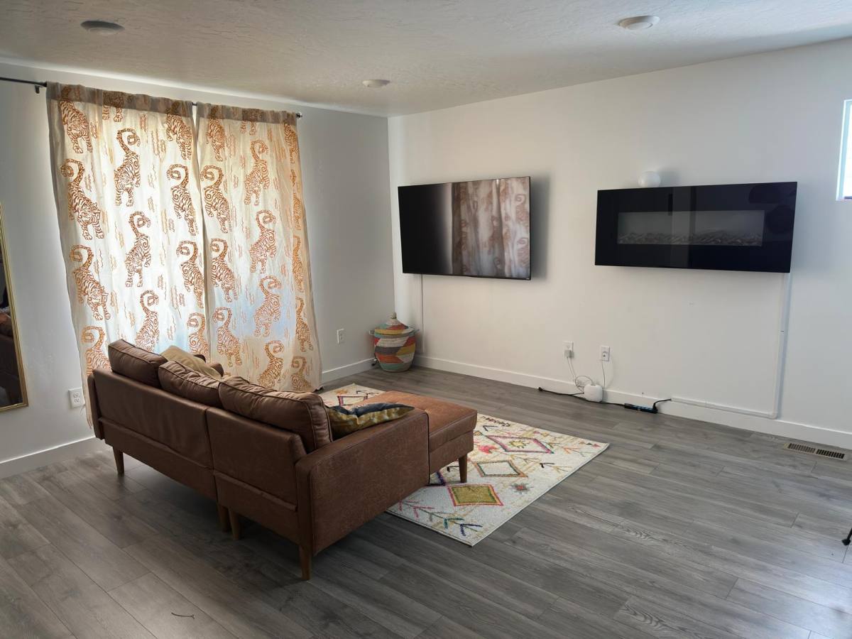 Townhouse for rent at 624 N Canvasback Dr, Lehi, UT 84043