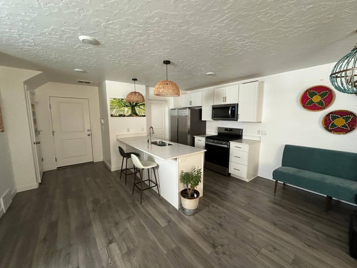 Townhouse for rent at 624 N Canvasback Dr, Lehi, UT 84043