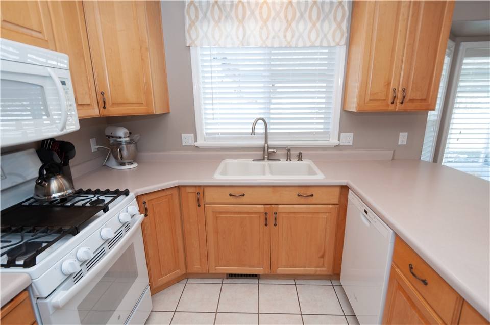 House for rent at 3986 W Deer Horn Dr, Riverton, UT 84065