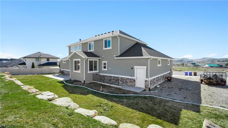 Apartment for rent at 2795 E Lakeside Dr, Eagle Mountain, UT 84005