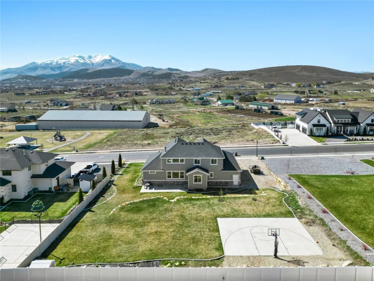 Apartment for rent at 2795 E Lakeside Dr, Eagle Mountain, UT 84005