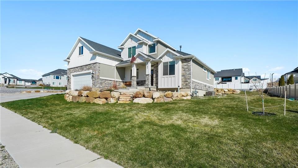 Apartment for rent at 2795 E Lakeside Dr, Eagle Mountain, UT 84005