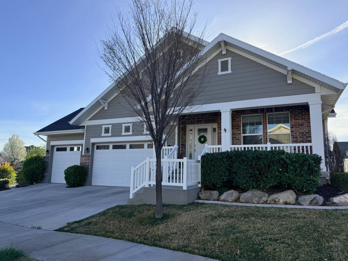 House for rent at 794 S Golden Leaf Way, Mapleton, UT 84664