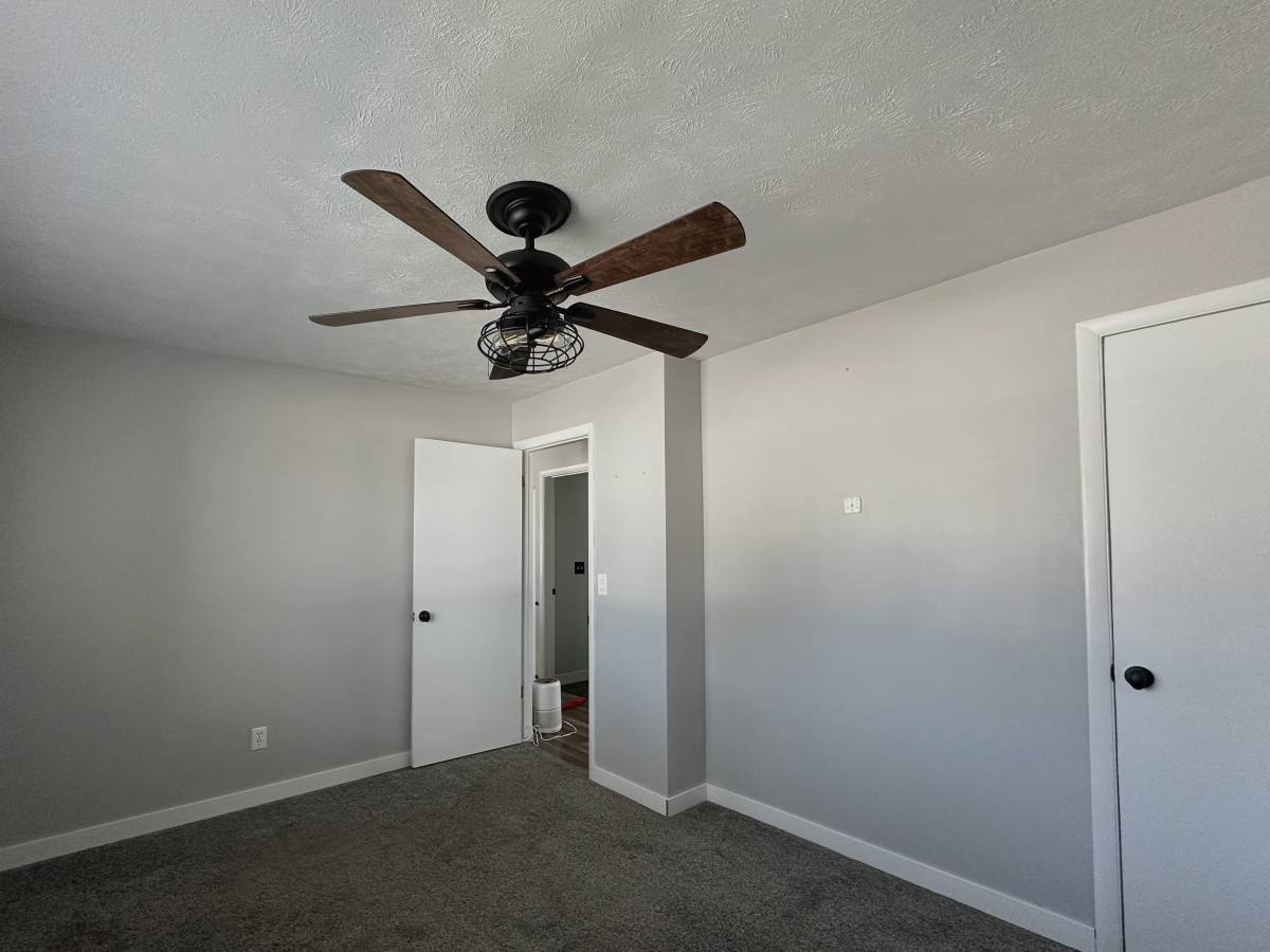 House for rent at 582 E Pali St, Sandy, UT 84070