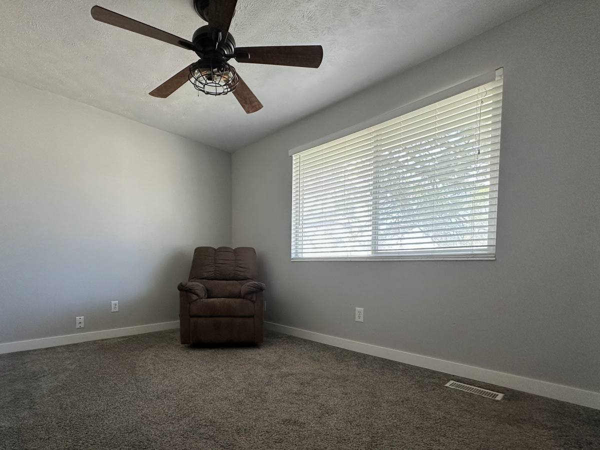 House for rent at 582 E Pali St, Sandy, UT 84070