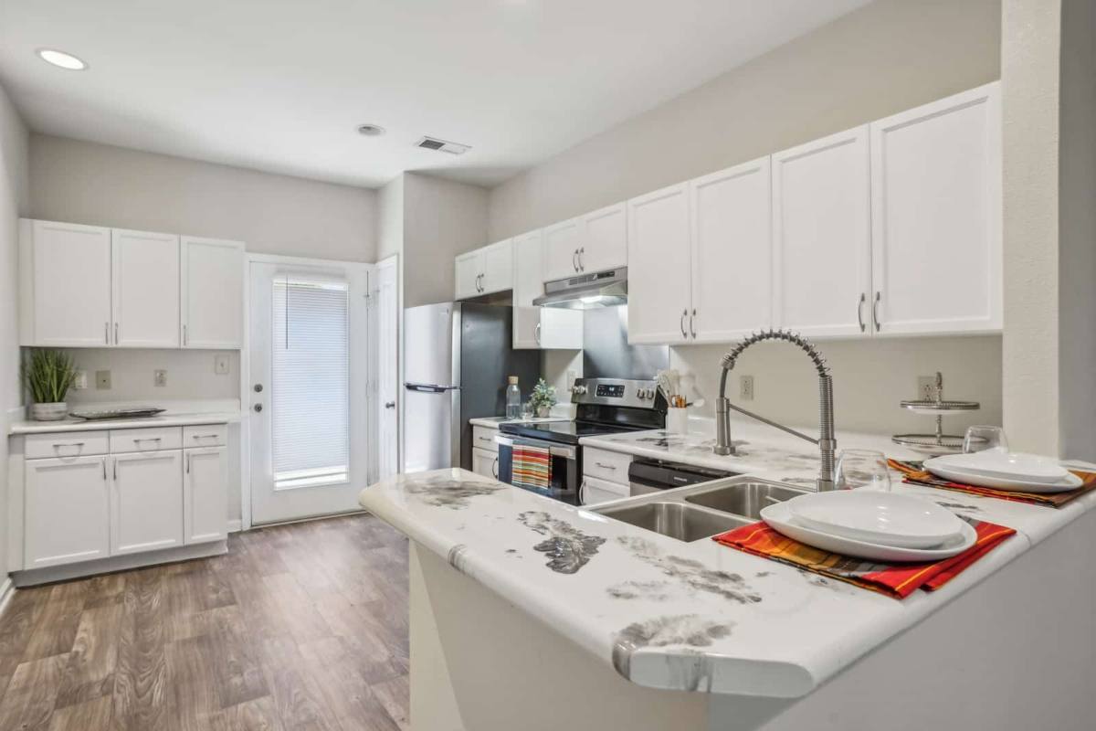 Townhouse for rent at Greenway at Mallard Creek, 8230 Greenway Village Dr, Charlotte, NC 28269