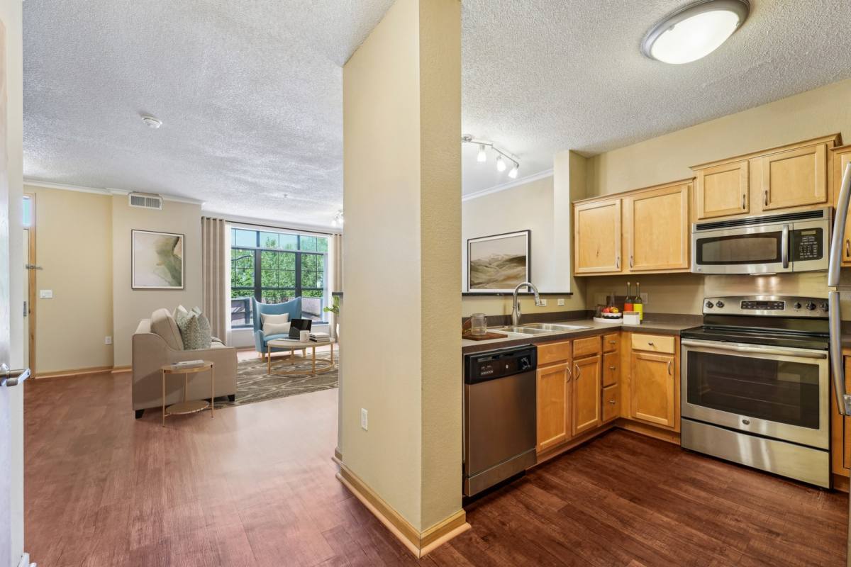 Townhouse for rent at Excelsior & Grand, 3820 Grand Way, Minneapolis, MN 55416