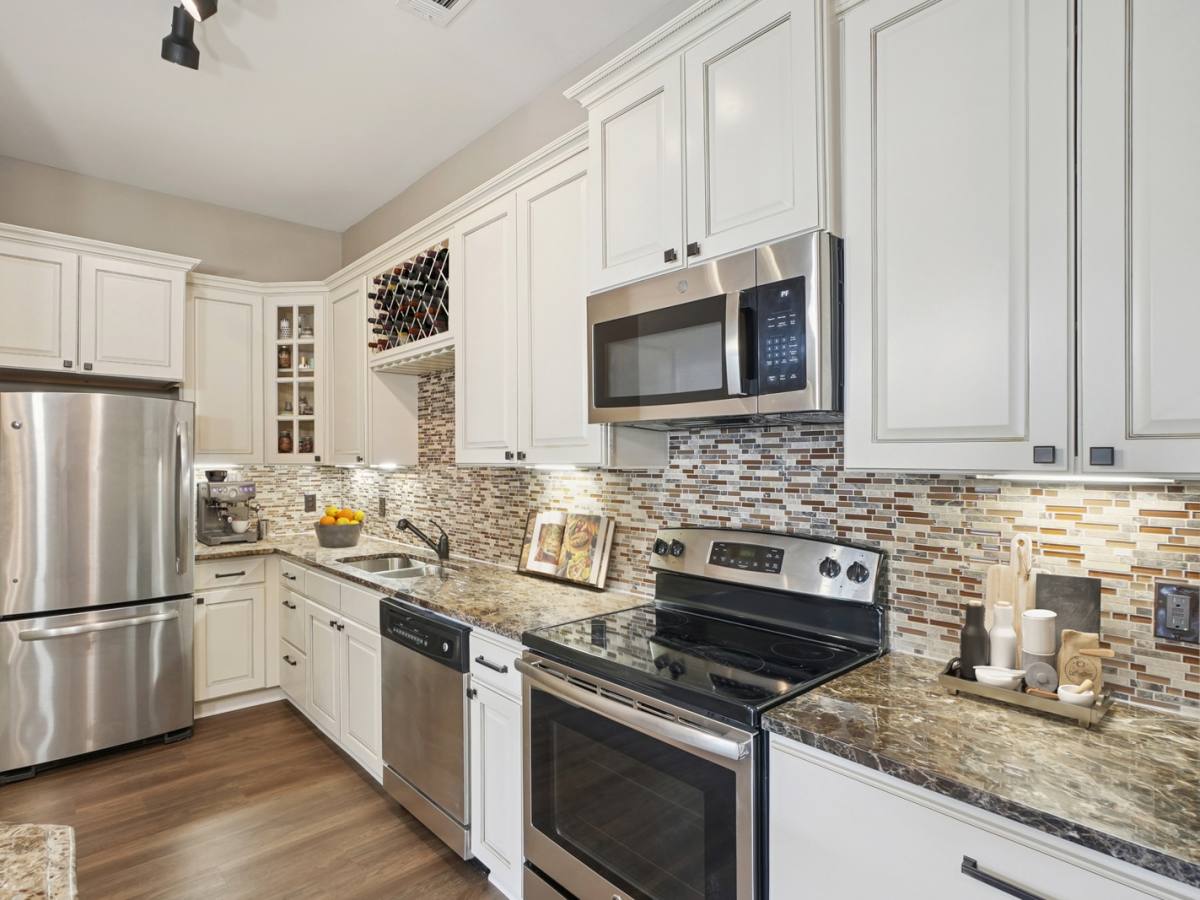Townhouse for rent at Bradford Cary, 21035 Bradford Green Square, Cary, NC 27519