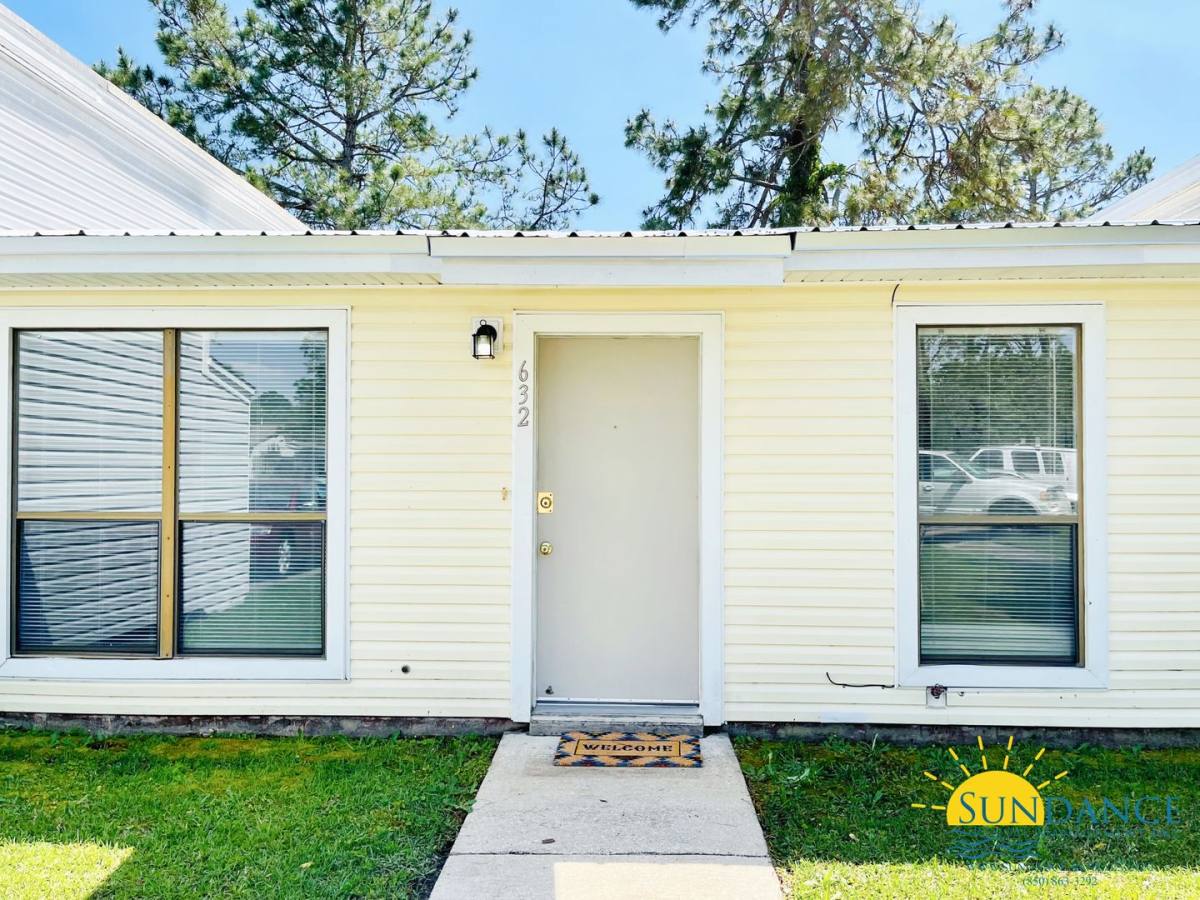 House for rent at 632 Carnathan Court, Fort Walton Beach, FL 32547