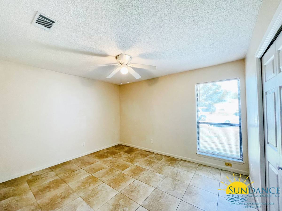 House for rent at 632 Carnathan Court, Fort Walton Beach, FL 32547