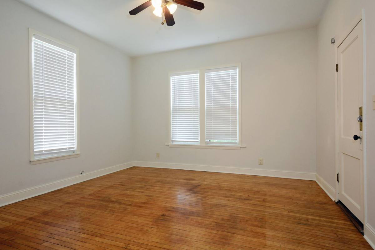 Apartment for rent at 920 22nd Ave NE, Minneapolis, MN 55418