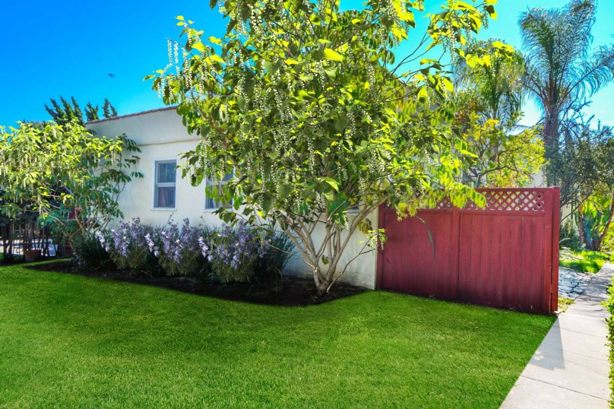 Apartment for rent at 1836 10th St, Santa Monica, CA 90404