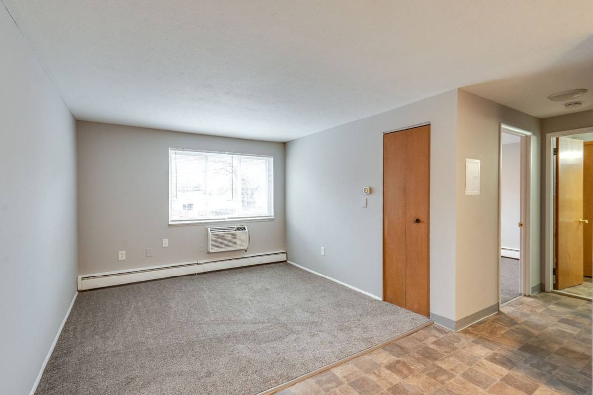 Apartment for rent at 3003 Archwood Ave, Cleveland, OH 44109