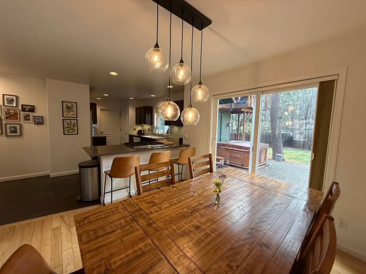 Townhouse for rent at 1579 NW Albany Ave, Bend, OR 97703
