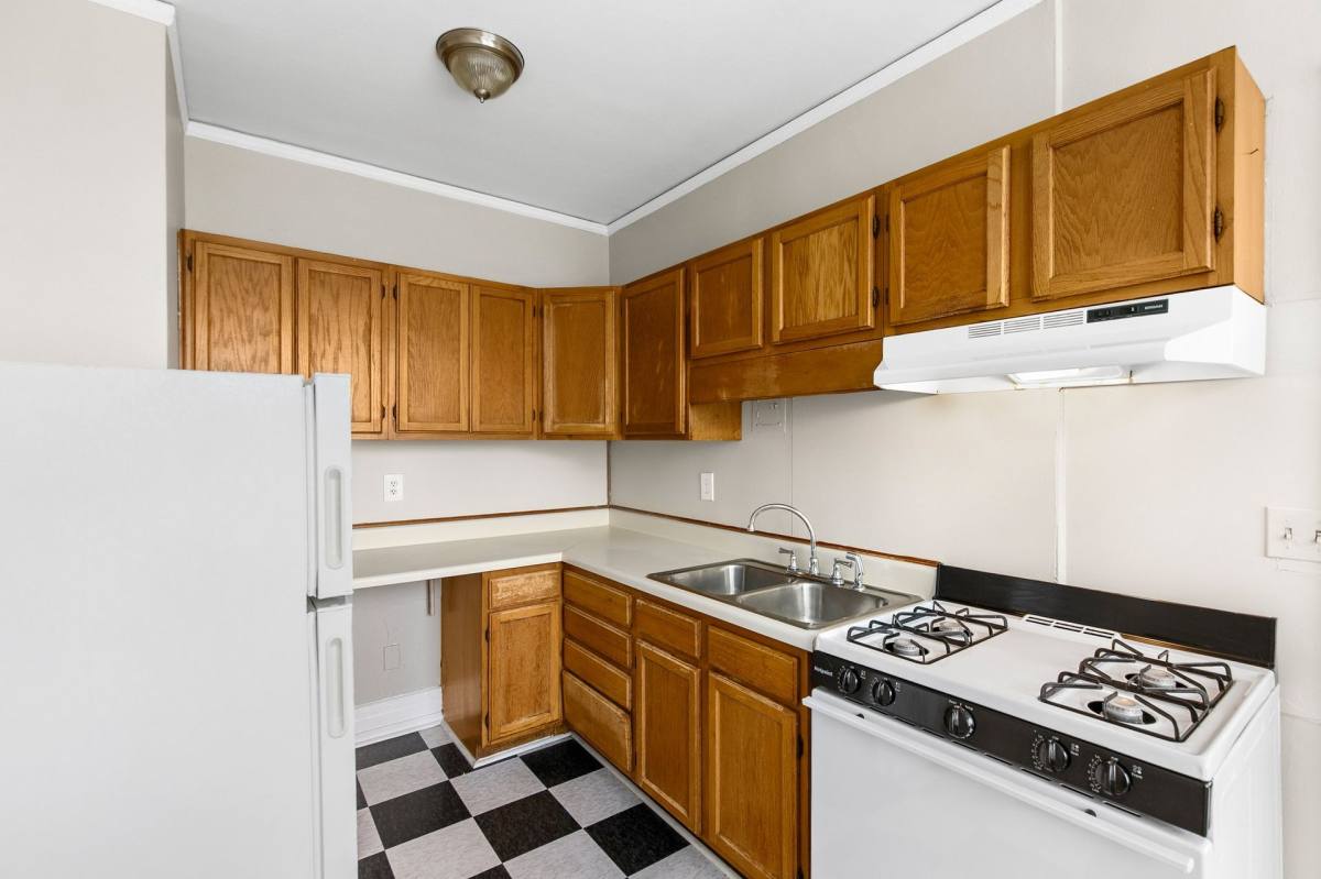 Apartment for rent at 2155 11th Court S, Birmingham, AL 35205
