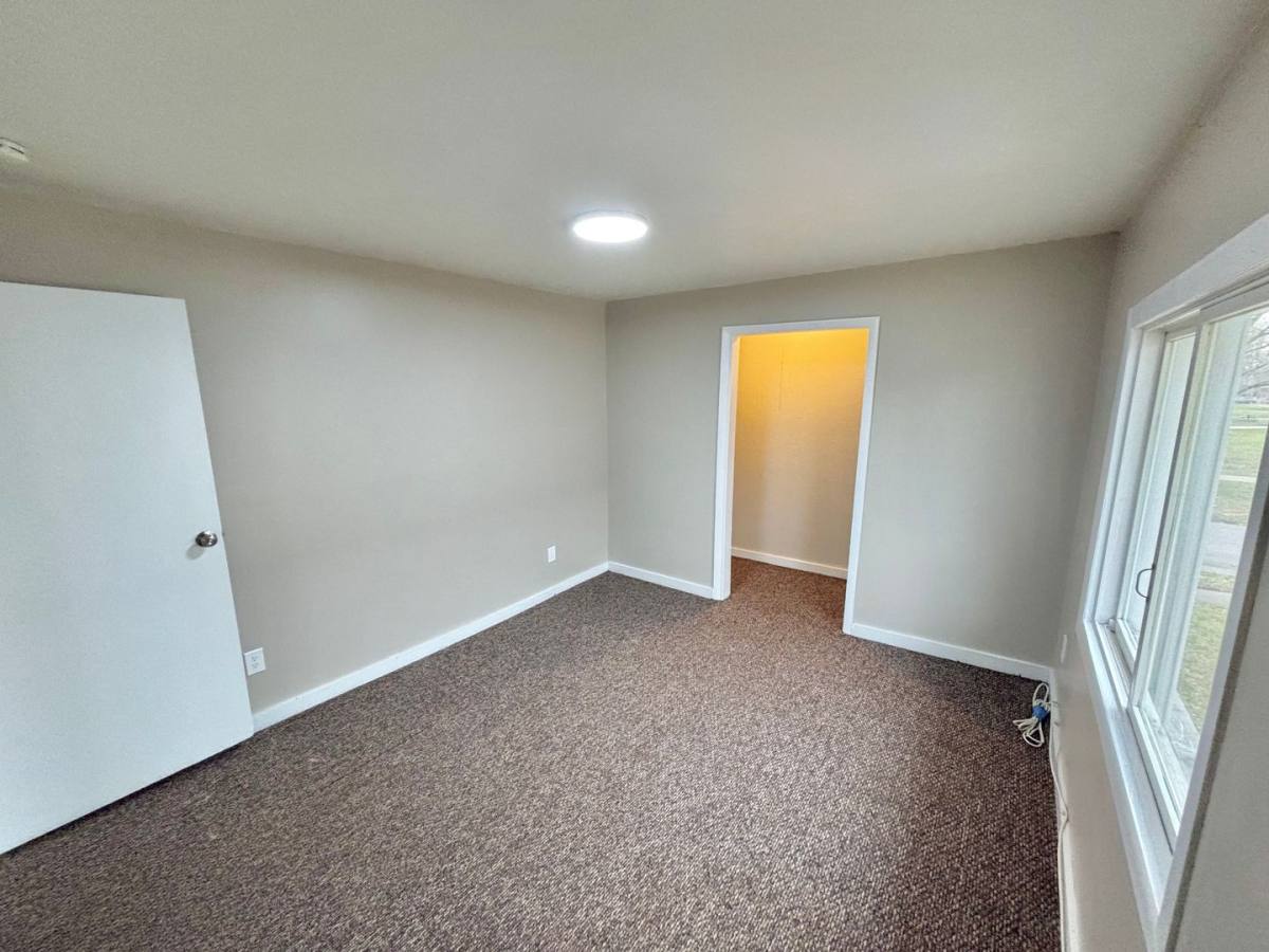 Apartment for rent at 52 Lorimer St, Rochester, NY 14608