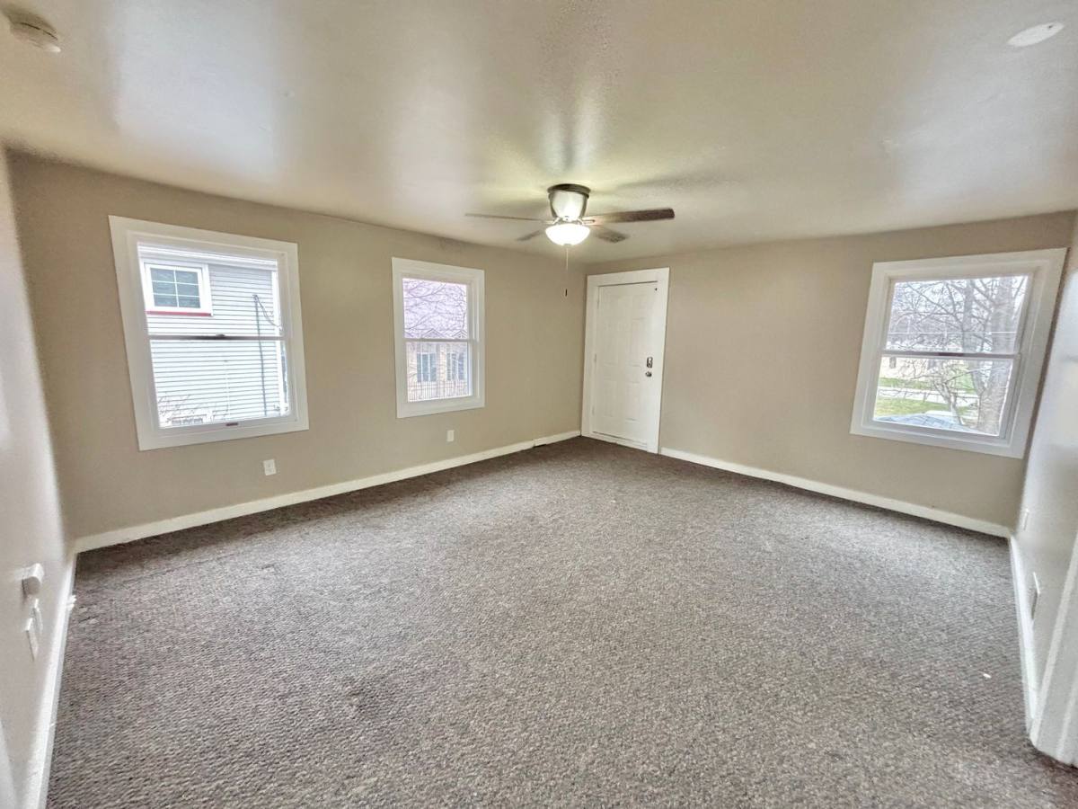 Apartment for rent at 52 Lorimer St, Rochester, NY 14608