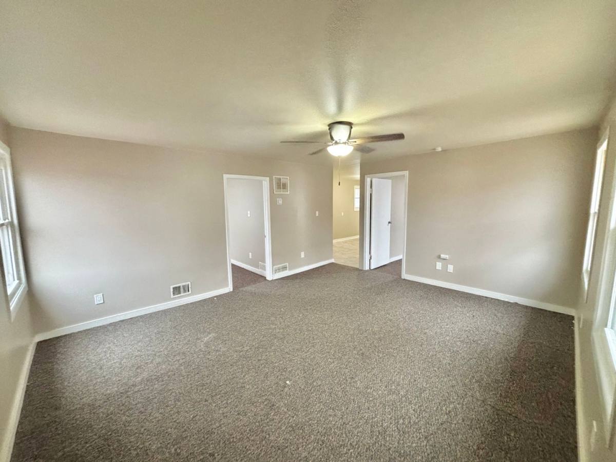 Apartment for rent at 52 Lorimer St, Rochester, NY 14608