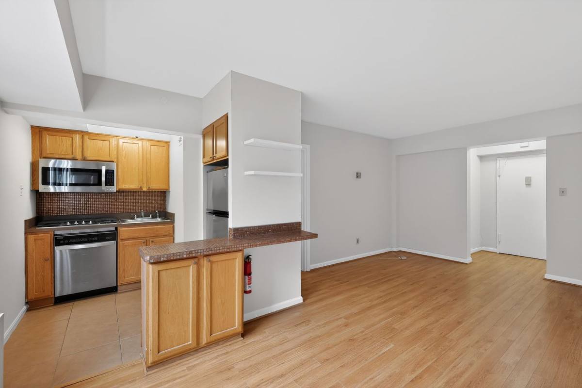 House for rent at 3701 Connecticut Ave NW, Washington, DC 20008