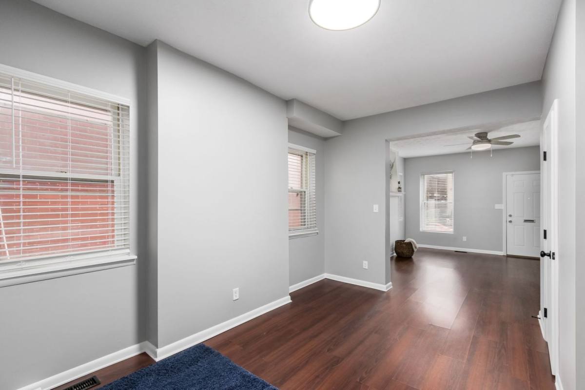 Townhouse for rent at 844-848 Oak St, Columbus, OH 43205