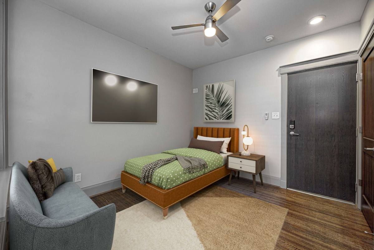 Apartment for rent at 1308 Central Ave, Indianapolis, IN 46202