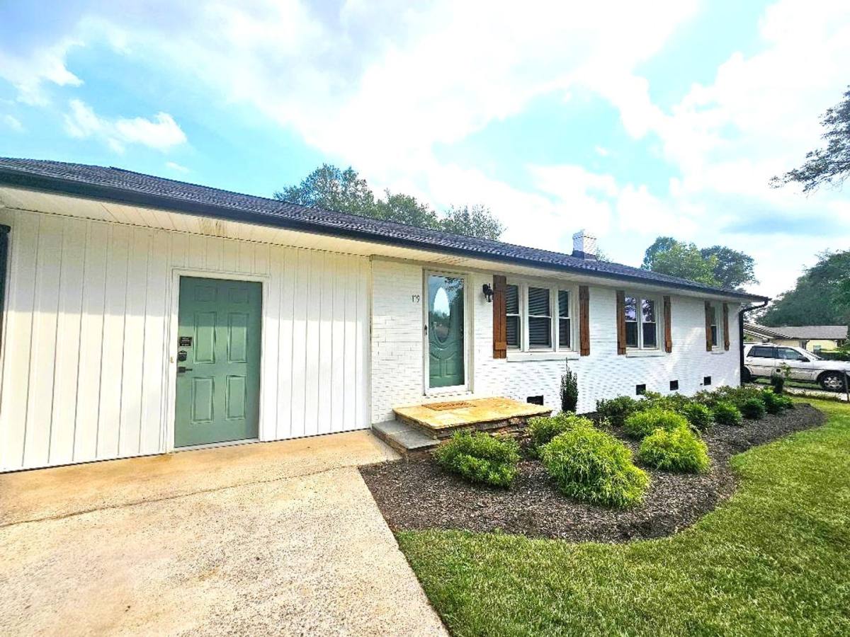 House for rent at 119 Chipley Lane, Greenville, SC 29605