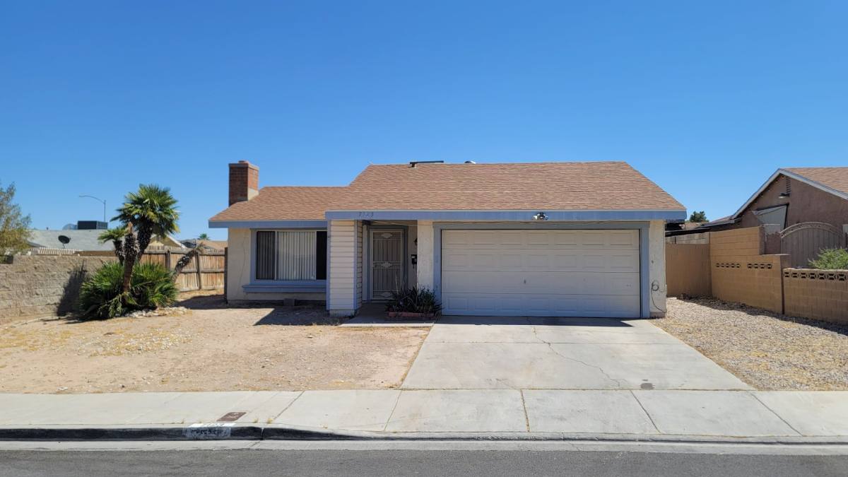House for rent at 7123 Clearwater Ave, Las Vegas, NV 89147