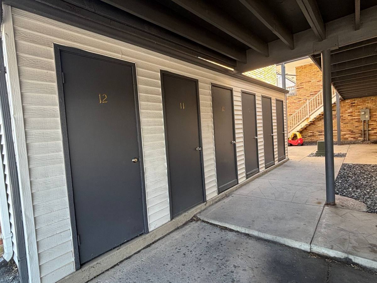 Apartment for rent at 1165 Edgewood Dr, Ogden, UT 84403