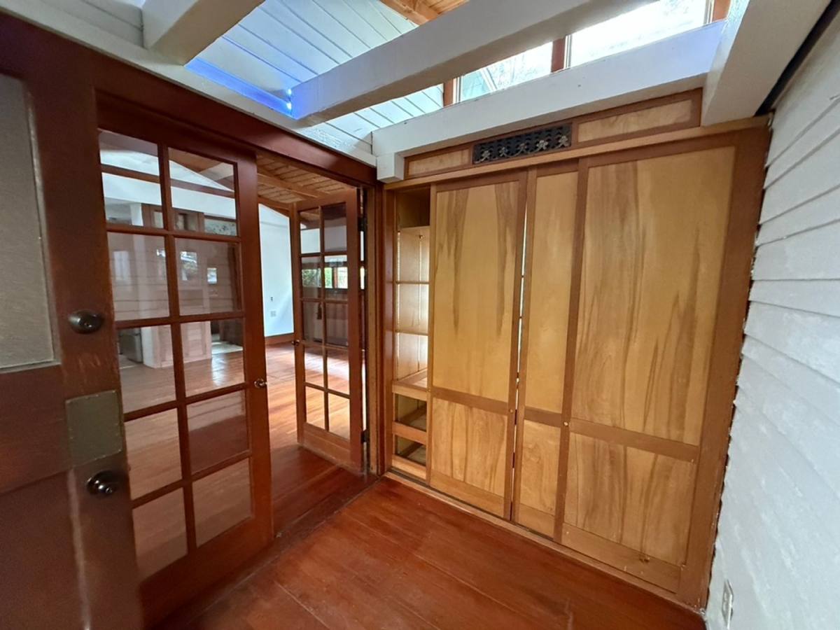 Apartment for rent at 430 Altair Place, Venice, CA 90291