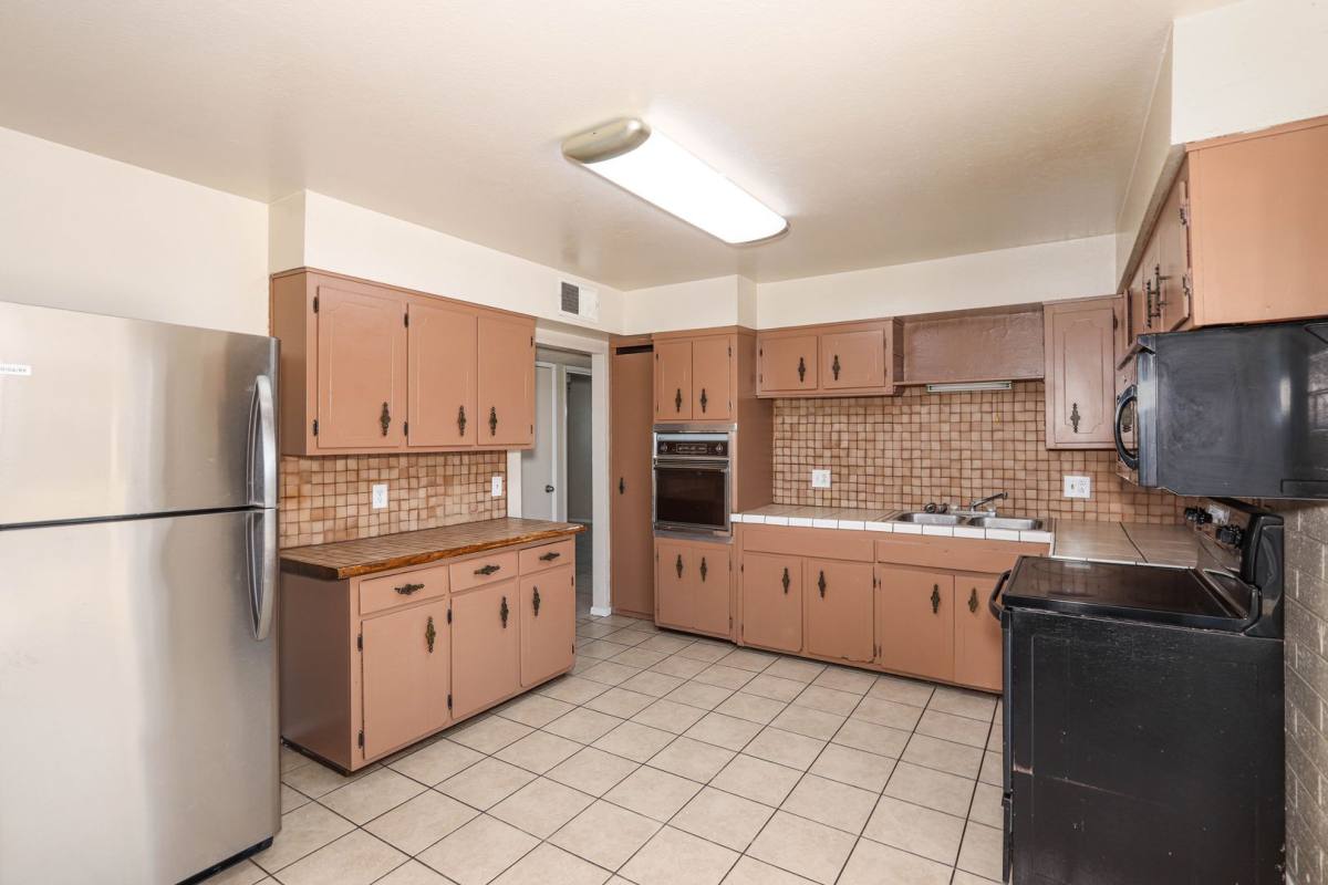 House for rent at 1185 E Avila Ave, Casa Grande, AZ 85122