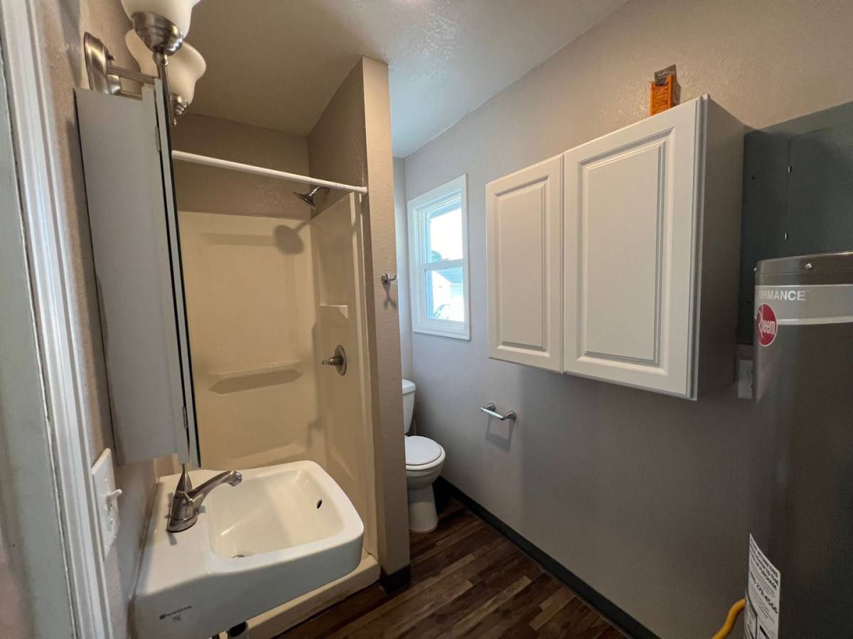 351 E 2nd Ave, Akron, CO 80720 - Apartment for Rent - Image 7