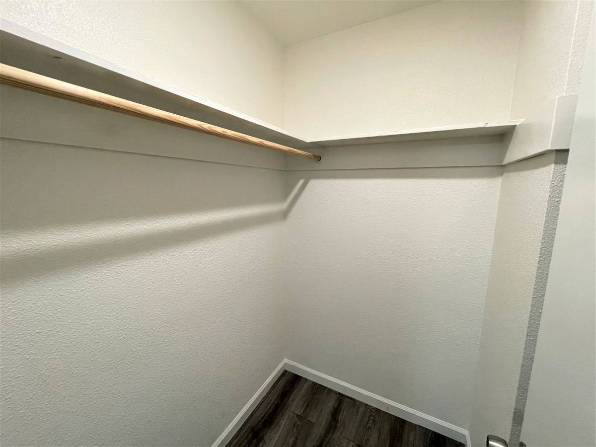 Apartment for rent at 940 N San Joaquin St, Stockton, CA 95202