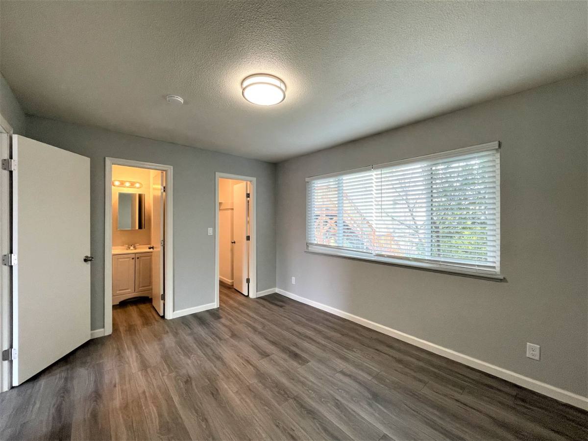 Apartment for rent at 940 N San Joaquin St, Stockton, CA 95202