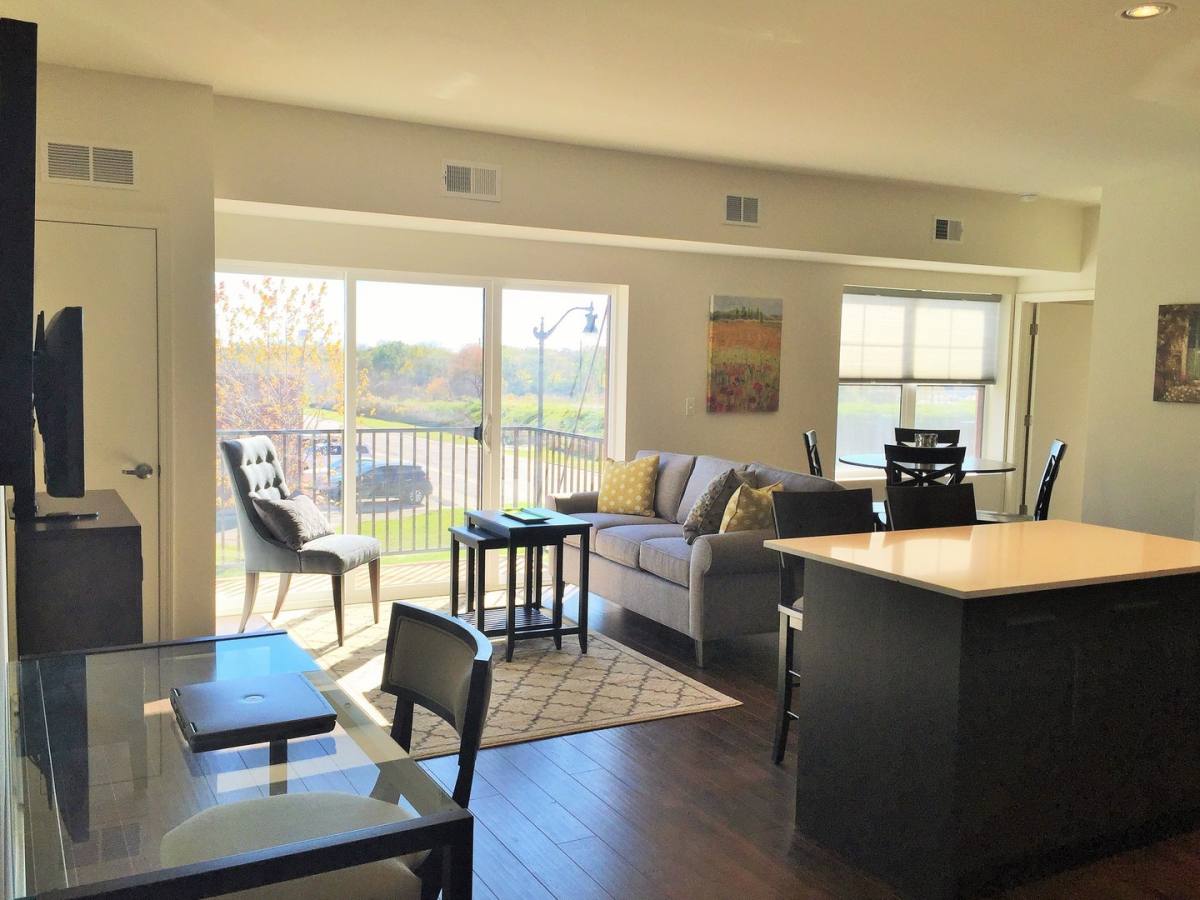 Apartment for rent at 301 McKinley, Mundelein, IL 60060