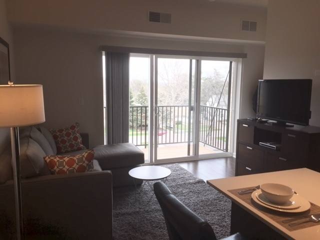 Apartment for rent at 301 McKinley, Mundelein, IL 60060