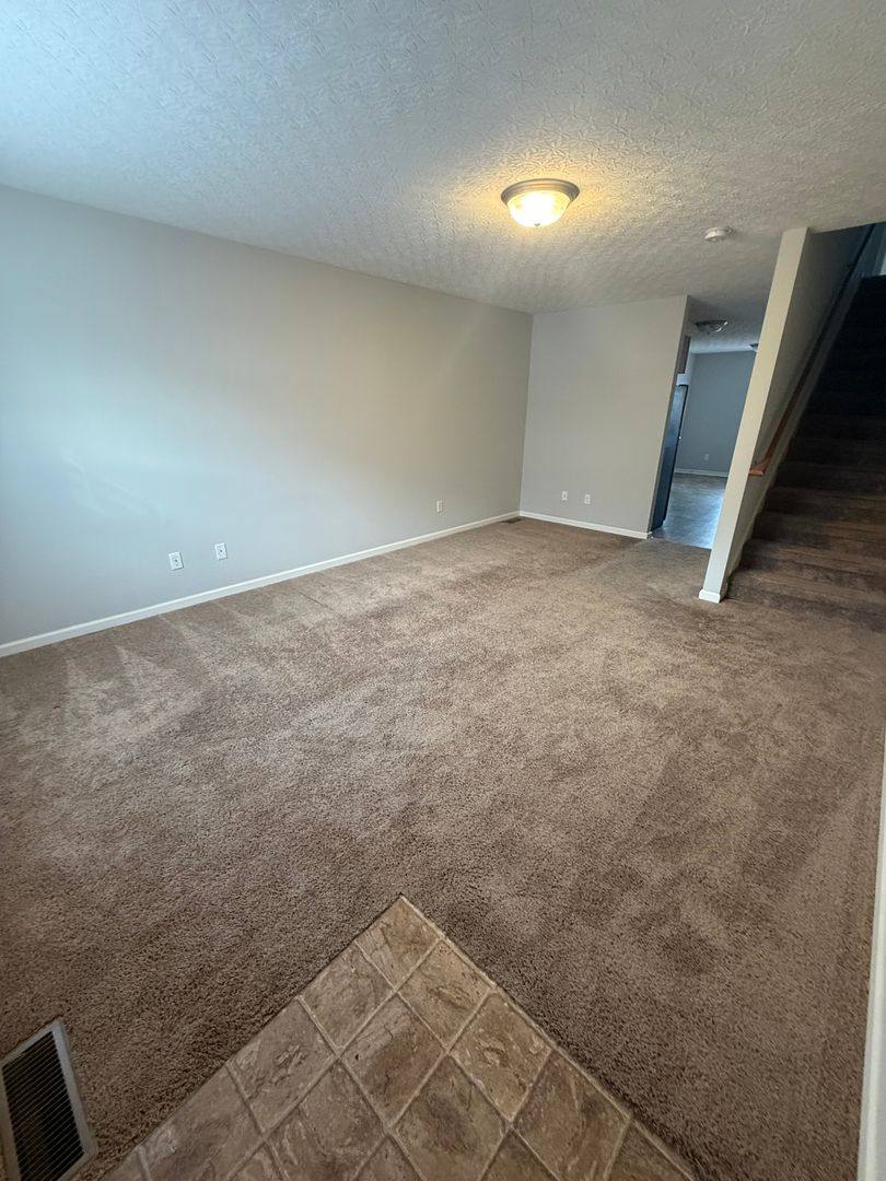 Townhouse for rent at 362 Upper Stone Ave E, Bowling Green, KY 42101